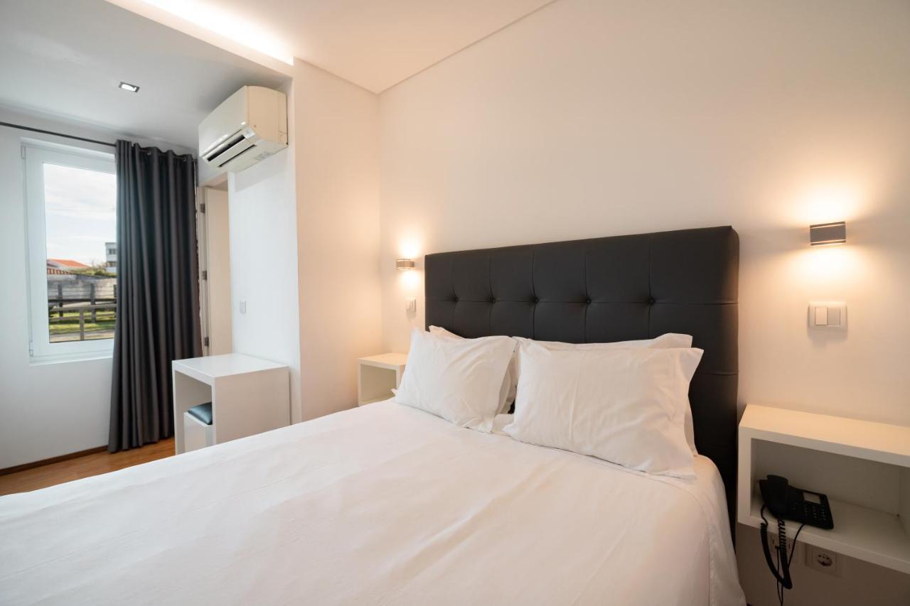 Hotel A Ponte Виана до Кастело Екстериор снимка