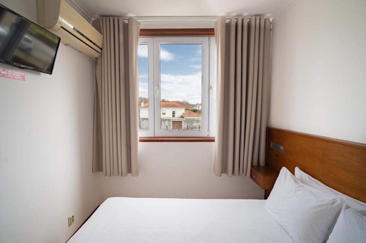 Hotel A Ponte Виана до Кастело Екстериор снимка