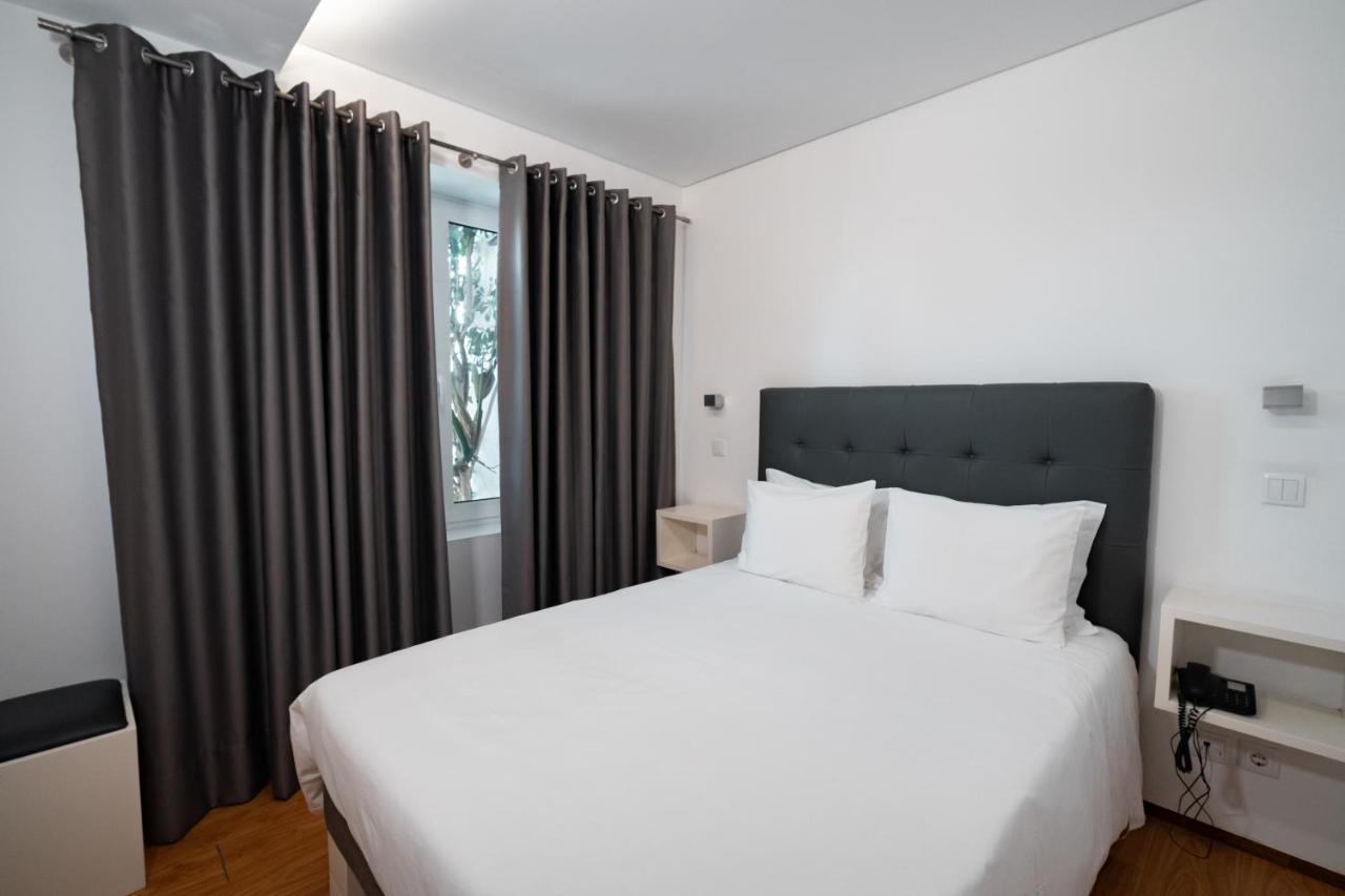 Hotel A Ponte Виана до Кастело Екстериор снимка