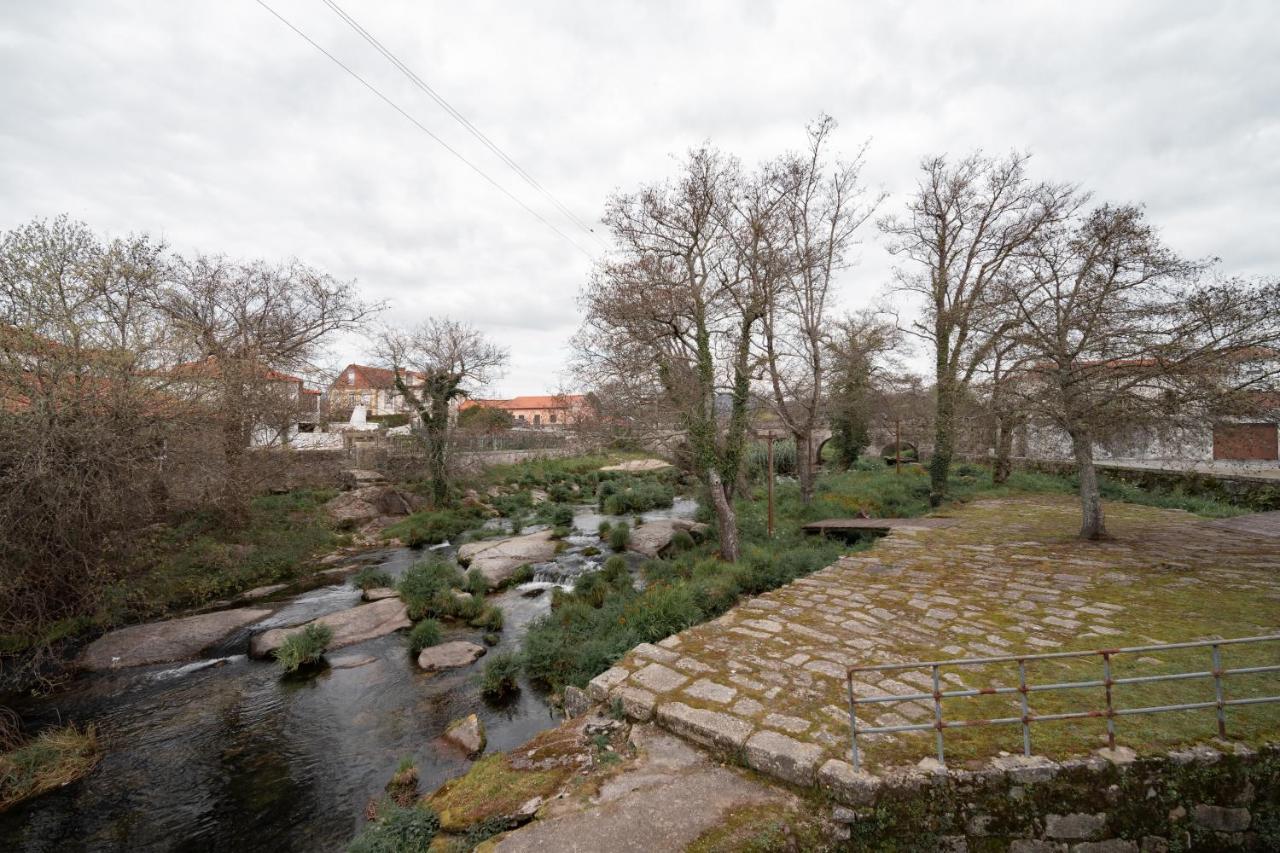 Hotel A Ponte Виана до Кастело Екстериор снимка